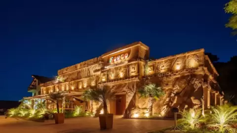 Ingresso Kongo Pizzaria Temática em Gramado RS