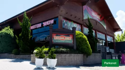 Combo Museu de Cera e Super Carros