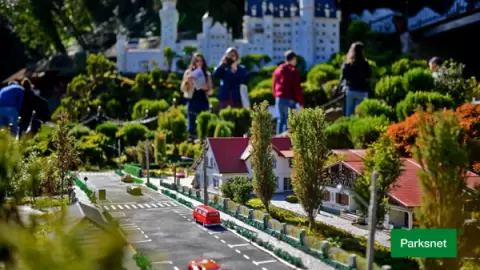 parksnet-imagem-galeria-ingresso-mini-mundo-gramado-67f155d42d01c_0.webp