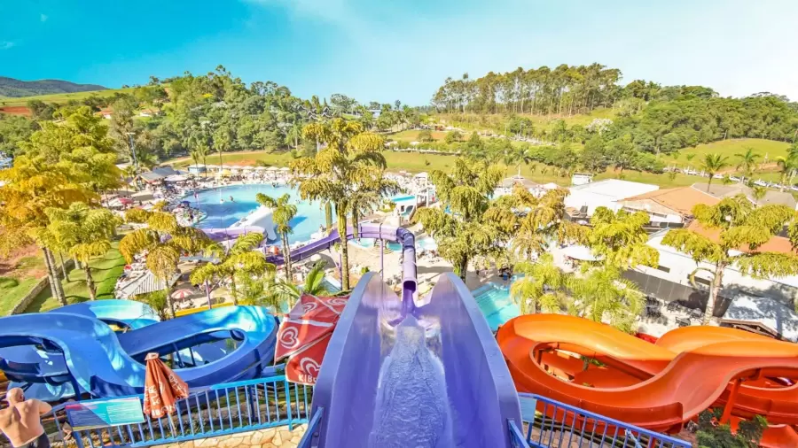 Imagem destauente: Espa&ccedil;o Malibu divers&atilde;o e festa Thermas Hot World